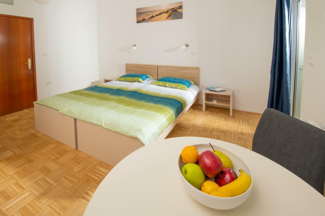 Marta Appartement Fažana Buitenkant foto
